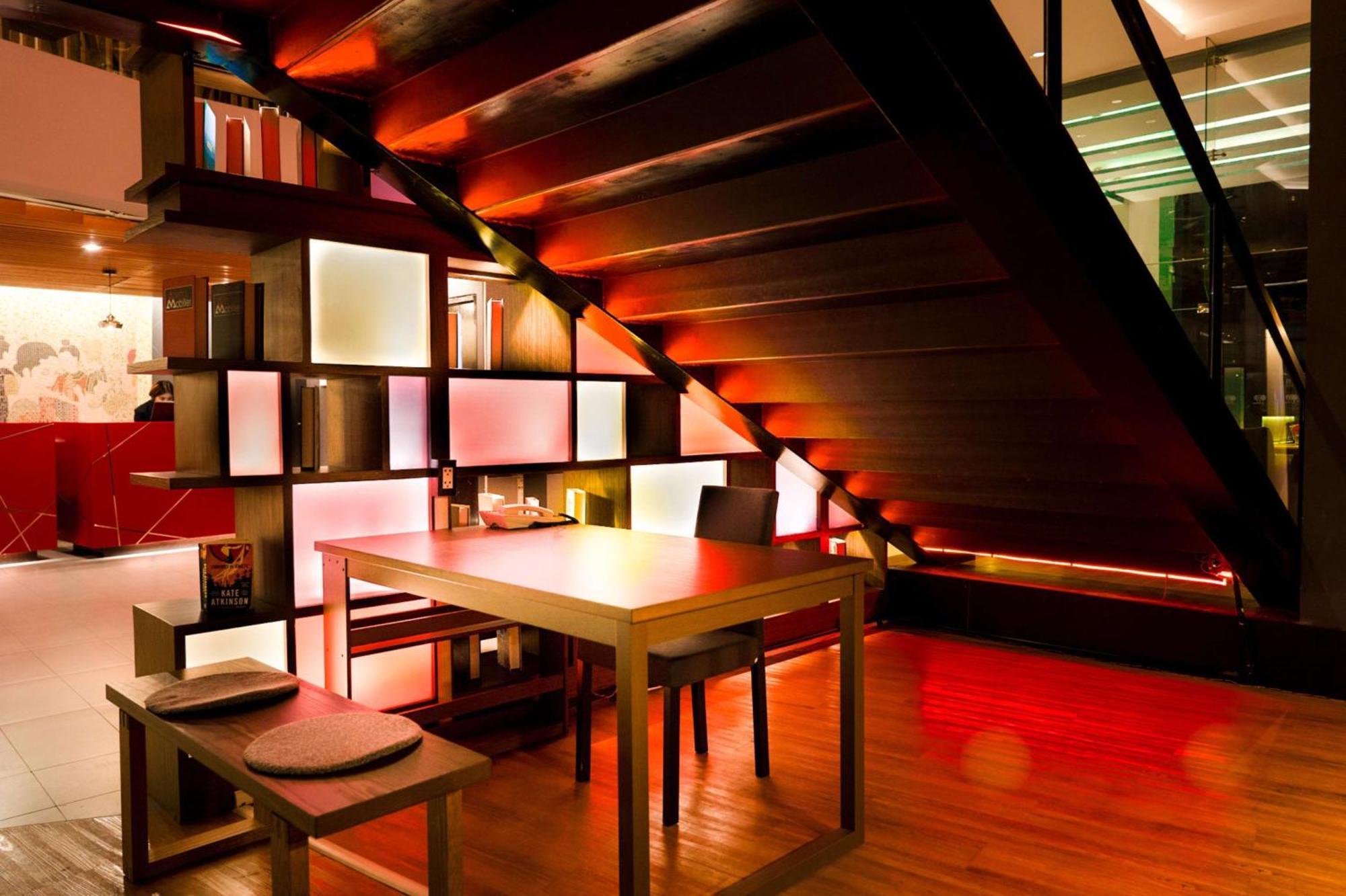 พาร์ค พลาซ่า กรุงเทพ สุขุมวิท 18 โรงแรม 4*