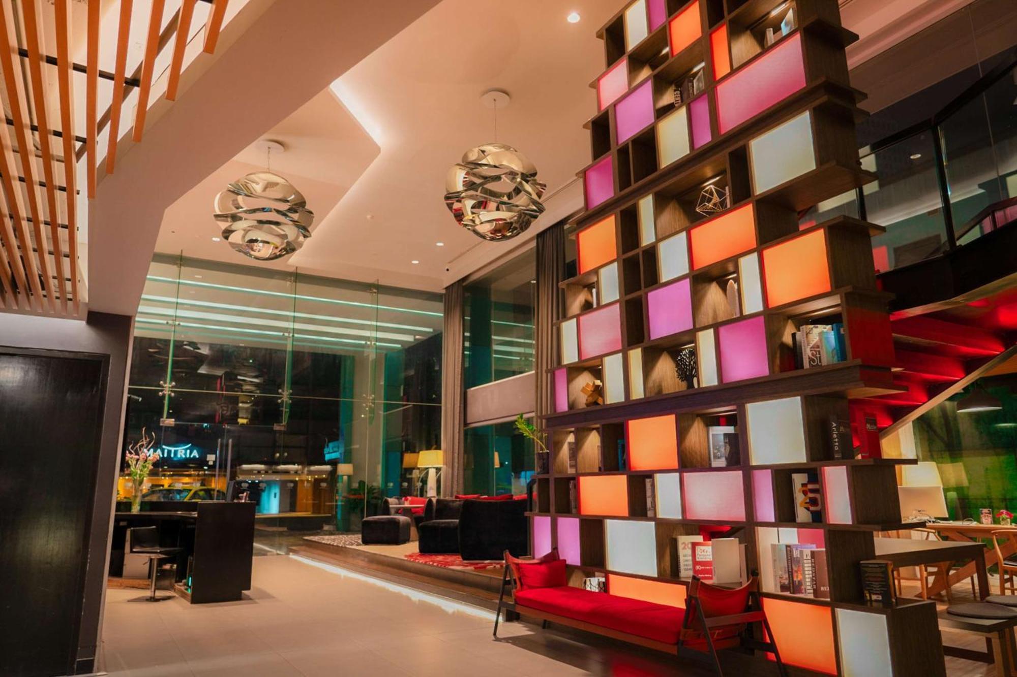 Park Plaza Soi 18 Отель