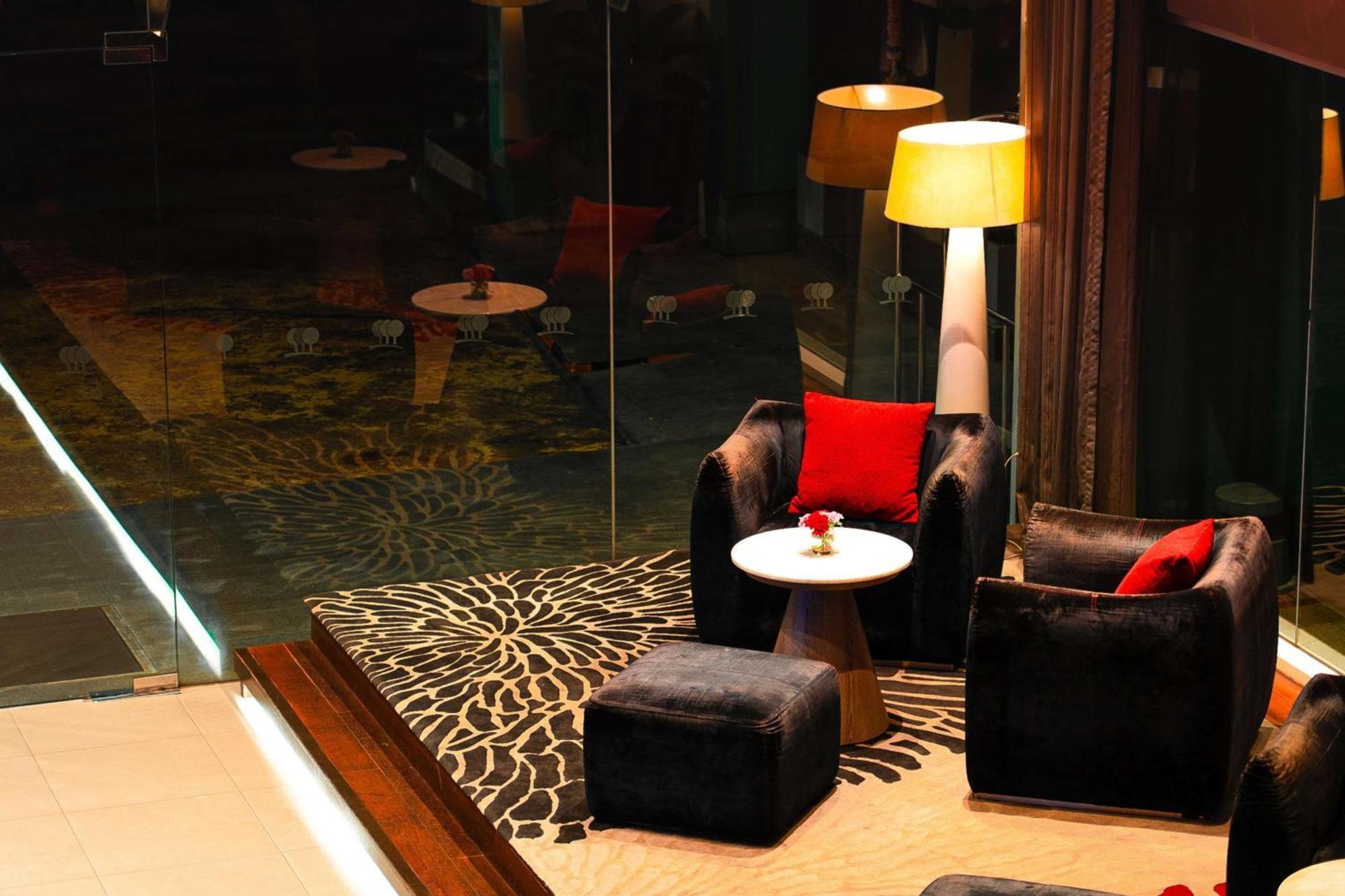 Park Plaza Soi 18 4* Бангкок